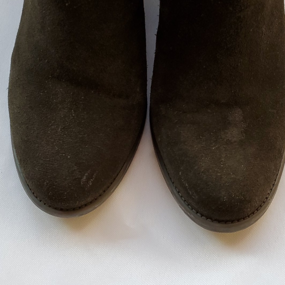 Olive Green Suede Delanie Ankle Boots size 7 - Picture 4 of 5